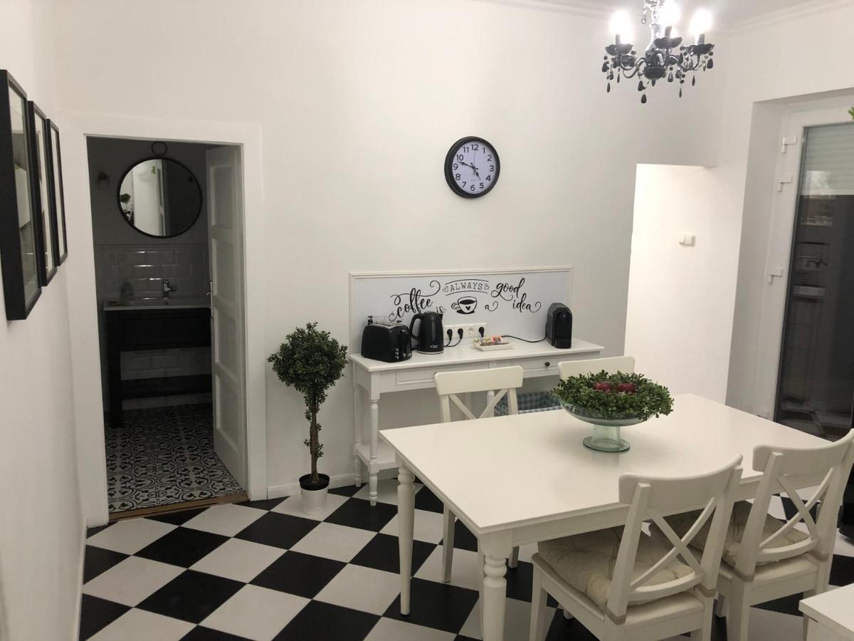 Margaréta Apartman Pécs Exterior foto
