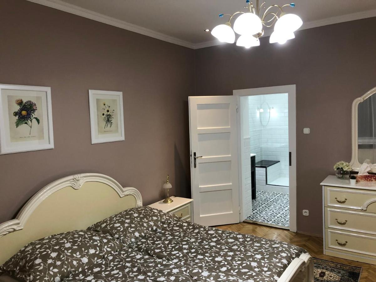 Margaréta Apartman Pécs Exterior foto